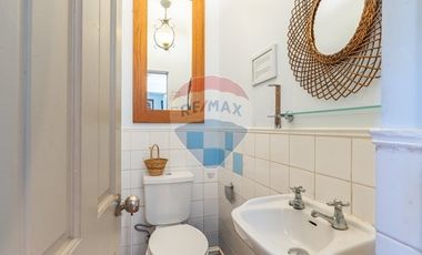 OPORTUNIDAD  Providencia, casona estilo frances !!