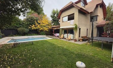 CASA EN CONDOMINIO/ CERCANA A COLEGIOS MAYFLOWER-HEBREO