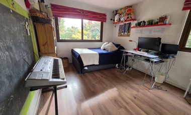 CASA EN CONDOMINIO/ CERCANA A COLEGIOS MAYFLOWER-HEBREO