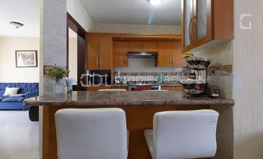 TONALÁ CENTRO CASA MUY AMPLIA EN VENTA