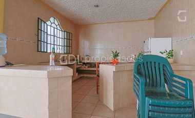 TONALÁ CENTRO CASA MUY AMPLIA EN VENTA