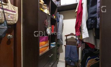 TONALÁ CENTRO CASA MUY AMPLIA EN VENTA
