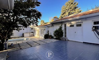 Privilegiado chalet en Los Troncos