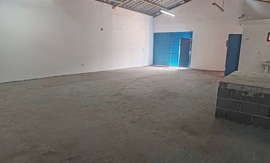 Bodega en RENTA en Santa catarina