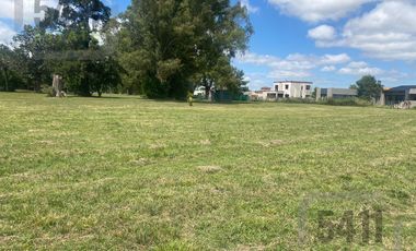 Venta Lote 900m2 en  La Magdalena Barrio Historico en Canning