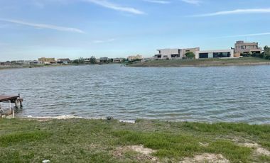 Terreno en venta en Pilar