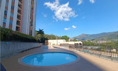 Se Arrienda Apartamento en Cerro Azul, Terranova, Bello