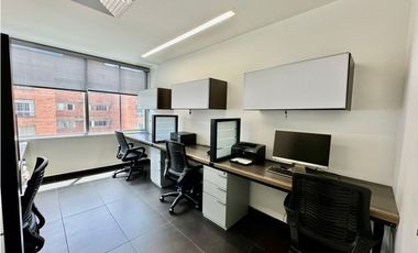 Oficina para la venta en El Poblado, cerca al C.C Oviedo