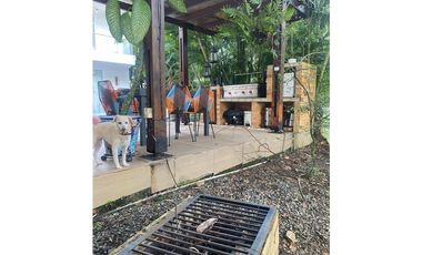 LINDA CASA EN VENTA VIA VILLAVICENCIO RESTREPO COND LA PRADERA