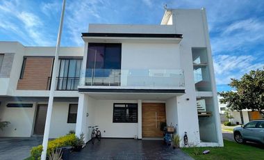 Casa en Venta en Residencial campestre - Seneca 84