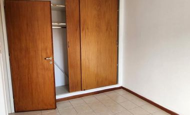 Alquilo Dúplex 2 dormitorios, con cochera - Roca al 1000 Neuquén Capital