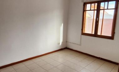 Alquilo Dúplex 2 dormitorios, con cochera - Roca al 1000 Neuquén Capital