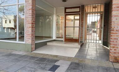 Alquilo Dúplex 2 dormitorios, con cochera - Roca al 1000 Neuquén Capital