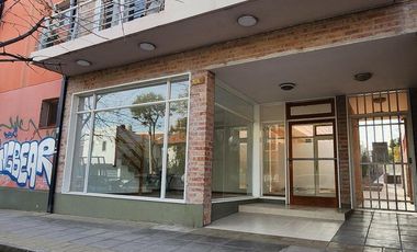 Alquilo Dúplex 2 dormitorios, con cochera - Roca al 1000 Neuquén Capital