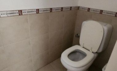 Alquilo Dúplex 2 dormitorios, con cochera - Roca al 1000 Neuquén Capital
