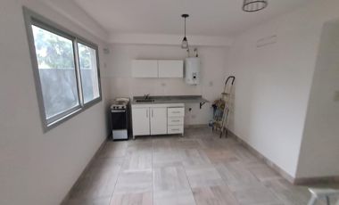 Departamento de 2 ambientes en alquiler en Morón