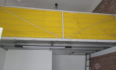 Excelente local comercial en la mejor cuadra de Escalada Centro!!!