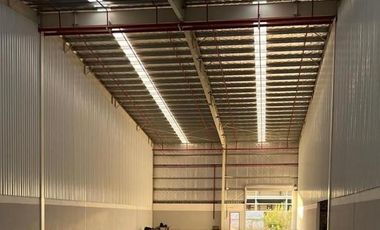 Depósito de 500 m² en Parque Industrial Eguía, Pilar