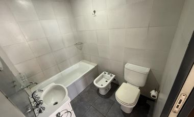 Departamento en alquiler de 2 ambiente con balcón - Wilde Avellaneda