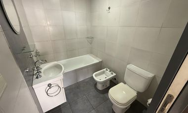 Departamento en alquiler de 2 ambiente con balcón - Wilde Avellaneda