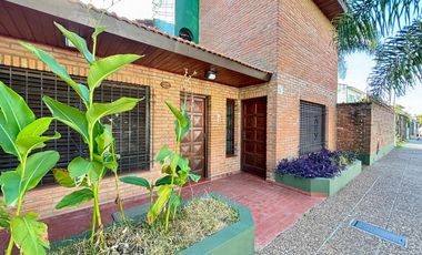 Casa en Banfield Este