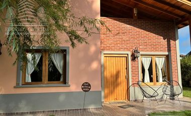 Exclusiva Casa en barrio  residencial de  San Bernardo.