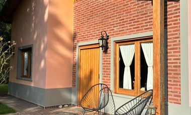Exclusiva Casa en barrio  residencial de  San Bernardo.