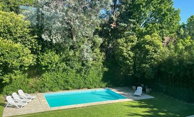 Casa en alquiler temporario, 4 dormitorios en Las Lomas-Horqueta, con pileta