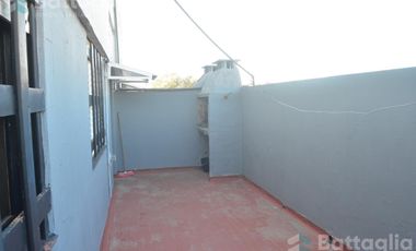 DEPARTAMENTO EN MAR DE AJO A TRES CUADRAS DEL MAR
