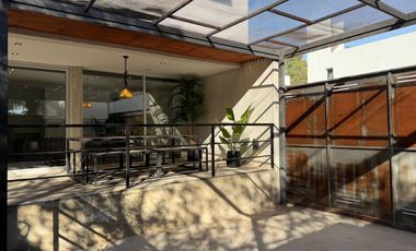 Alquiler de Casa Amoblada 3 dormitorios, 3 baños
