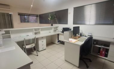 Venta edificio de 2 plantas ideal oficina / consultorio Cipolletti. Rio Negro
