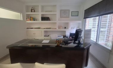 Venta edificio de 2 plantas ideal oficina / consultorio Cipolletti. Rio Negro