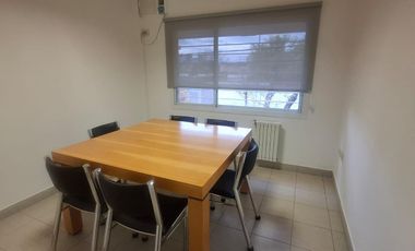 Venta edificio de 2 plantas ideal oficina / consultorio Cipolletti. Rio Negro