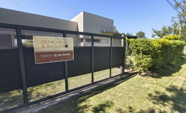 VENTA - Casa - Quinta en Arroyo Leyes - Santa Fe