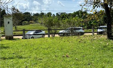 SE VENDE AMPLIO TERRENO CON CABAÑA EN LOS NANCES PRADERA DE UTIVE