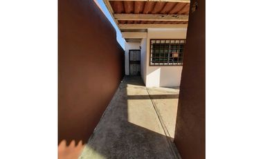 ALQUILO EN LAS VILLAS CIUDAD DEL FUTURO BARRIADA OROPENDOLA