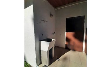 ALQUILO EN LAS VILLAS CIUDAD DEL FUTURO BARRIADA OROPENDOLA