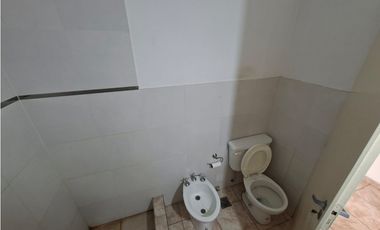 HERMOSO DEPARTAMENTO P. A. EN ALQUILER. VILLA UDAONDO