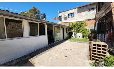 Casa Alpino 4 amb. - Vucetich y Av. Mario Bravo