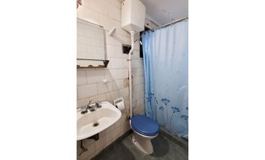 Casa Alpino 4 amb. - Vucetich y Av. Mario Bravo