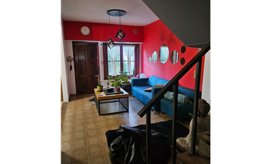 Dúplex 4 ambientes con garaje - Monte Grande