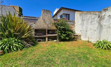 Dúplex 2 amb. con balcón- Apto credito - A metros del mar - Miramar