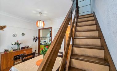 Dúplex 2 amb. con balcón- Apto credito - A metros del mar - Miramar