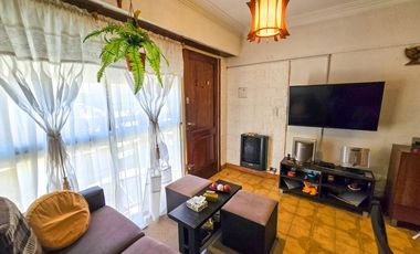 Dúplex 2 amb. con balcón- Apto credito - A metros del mar - Miramar