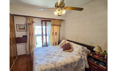 Dúplex 2 amb. con balcón- Apto credito - A metros del mar - Miramar