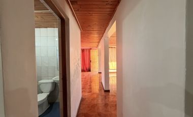 2 CUADRAS CENTRO