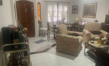 Casa en venta en Mariano Moreno