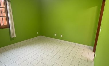Casa en venta en Mariano Moreno