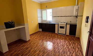Departamento en alquiler en Sargento Cabral