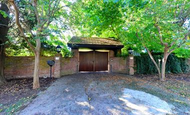 VENTA CASA EN PARQUE IRIZAR PILAR